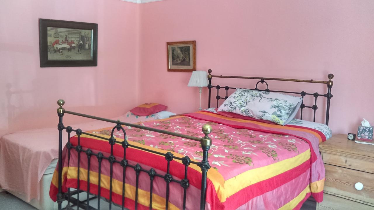 Orchard Pond Bed & Breakfast Duxford Eksteriør bilde
